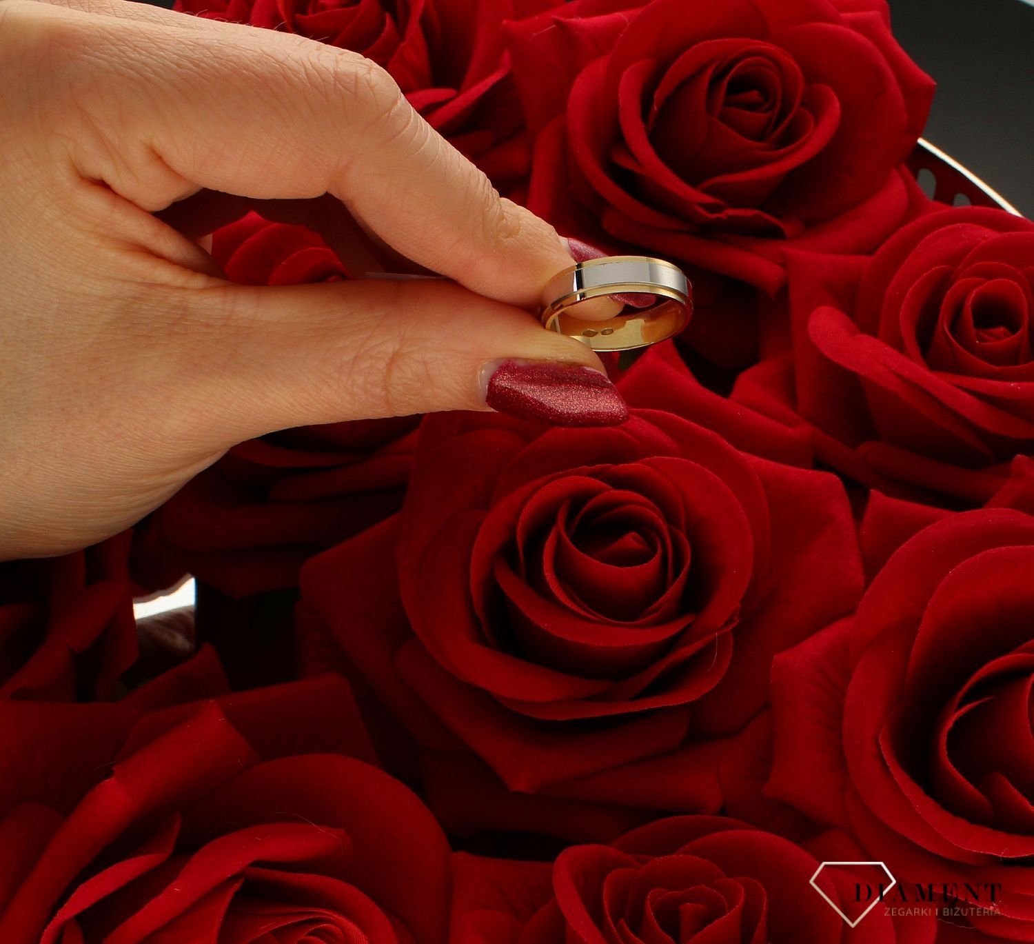 Złota obrączka damska z białym złotem 585  Płaska 5 mm  Rozmiar 15.jpg